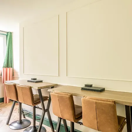 Caledonia Place With Parking By Prescott Apartment Bristol